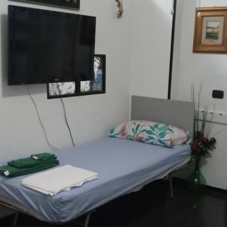 Apartamento Casa Guen Parma Exterior foto